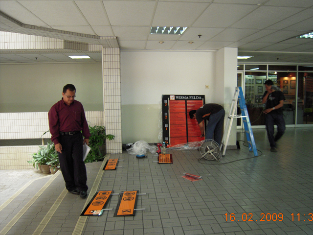 GALLERY 1