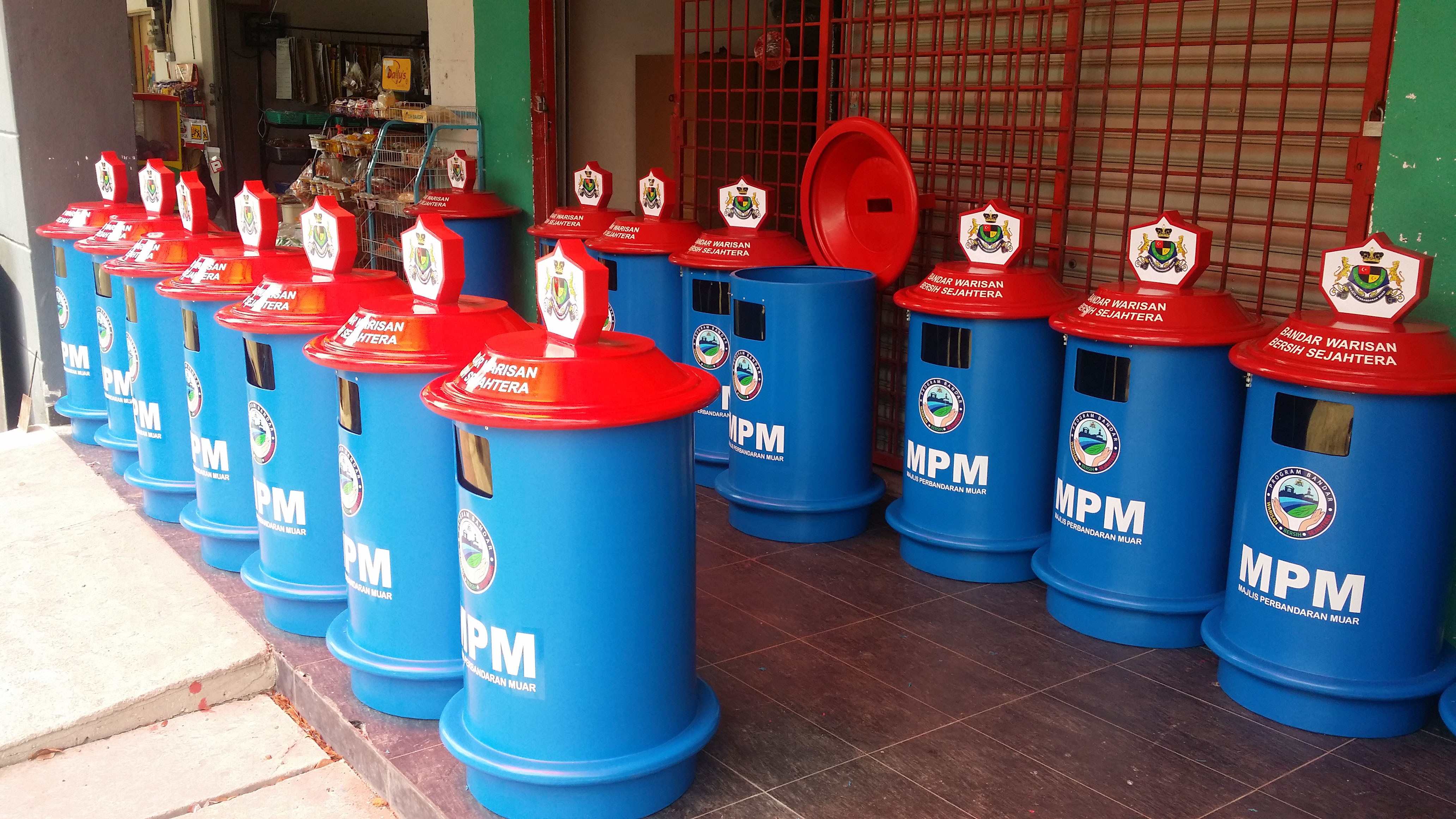 TONG SAMPAH UNTUK MPM
